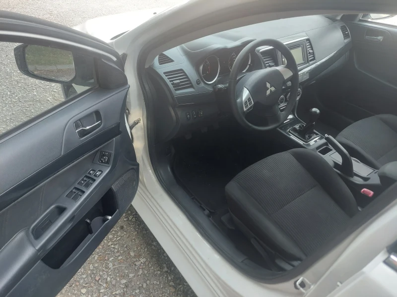 Mitsubishi Lancer 1.6mivec117-ГАЗ, снимка 5 - Автомобили и джипове - 48091580