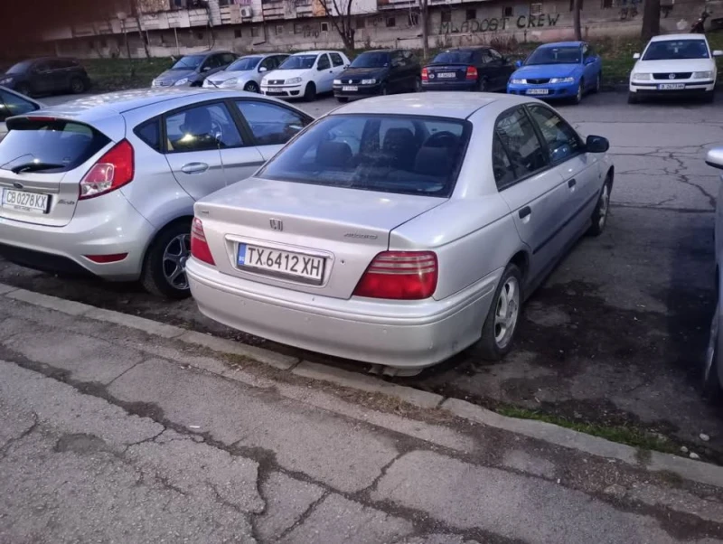 Honda Accord 1.6, снимка 8 - Автомобили и джипове - 48439717