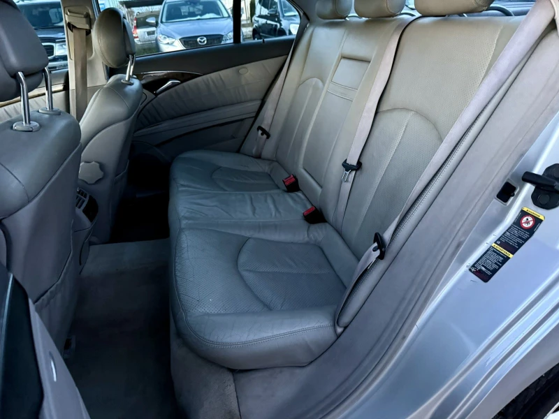 Mercedes-Benz E 270 CDI AVANGARDE AVTOMAT, снимка 14 - Автомобили и джипове - 52243507