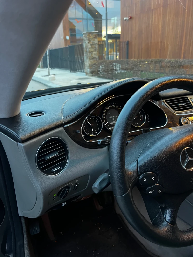 Mercedes-Benz CLS 350, снимка 17 - Автомобили и джипове - 52483724