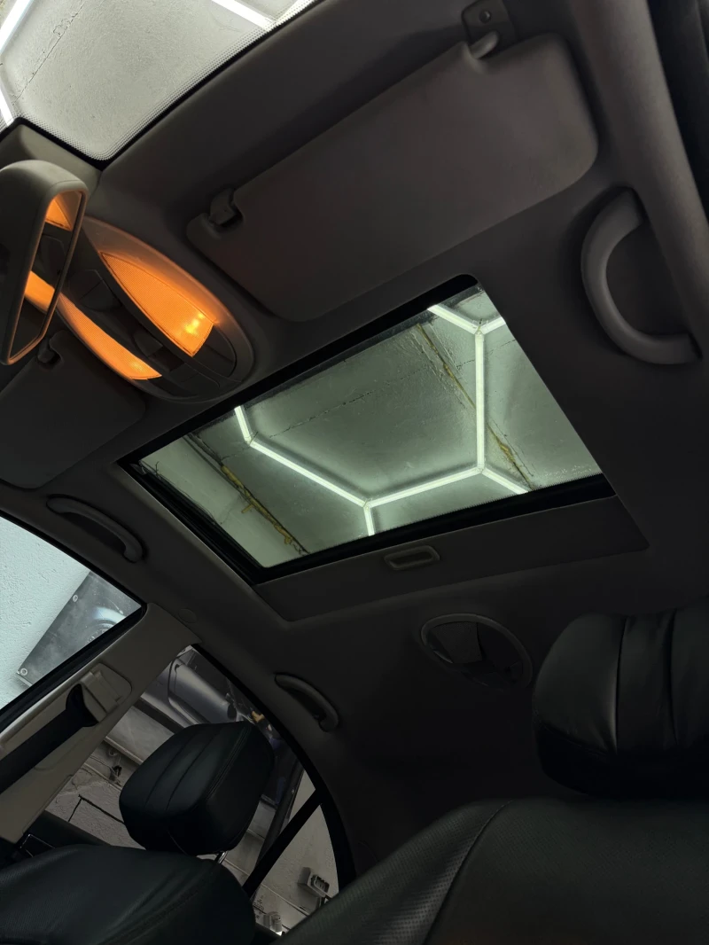 Mercedes-Benz E 500 Avantgarde / 388 к.с. / AMG пакет, снимка 14 - Автомобили и джипове - 52805437