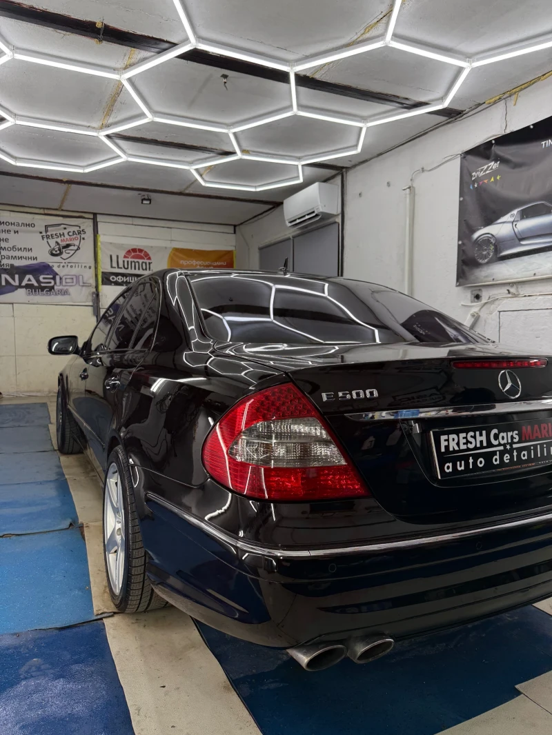 Mercedes-Benz E 500 Avantgarde / 388 к.с. / AMG пакет, снимка 5 - Автомобили и джипове - 52805437