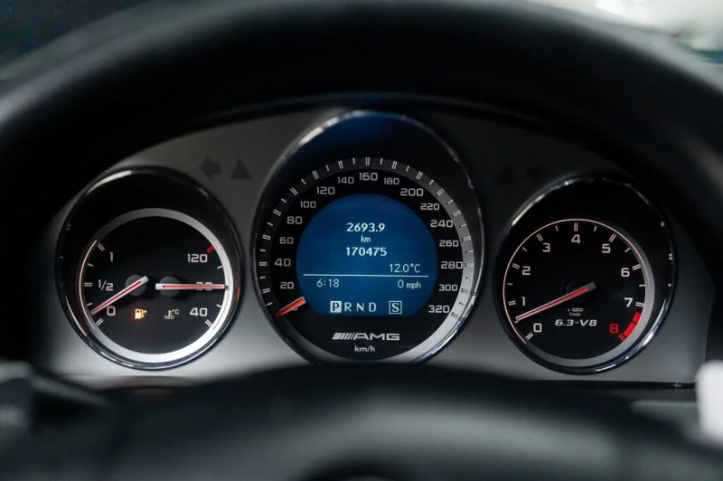Mercedes-Benz C 63 AMG 2009 Mercedes-Benz C-Class C 63 AMG Sedan, снимка 10 - Автомобили и джипове - 53093504