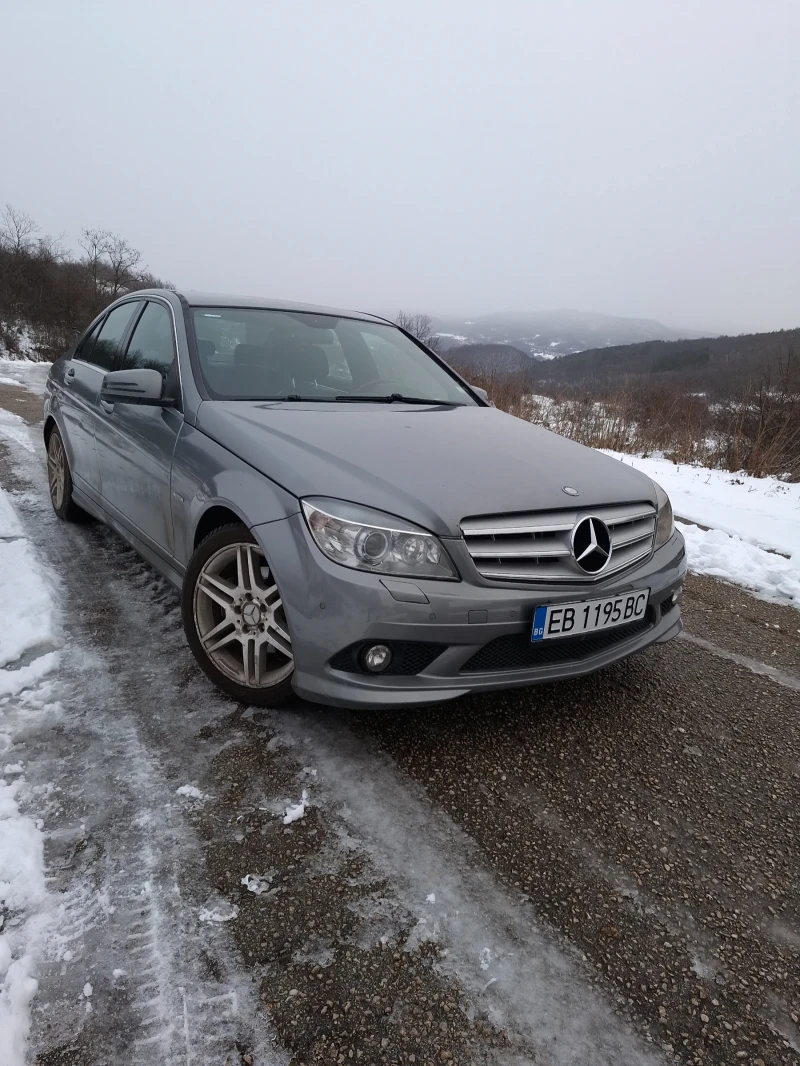 Mercedes-Benz C 220, снимка 2 - Автомобили и джипове - 53095625
