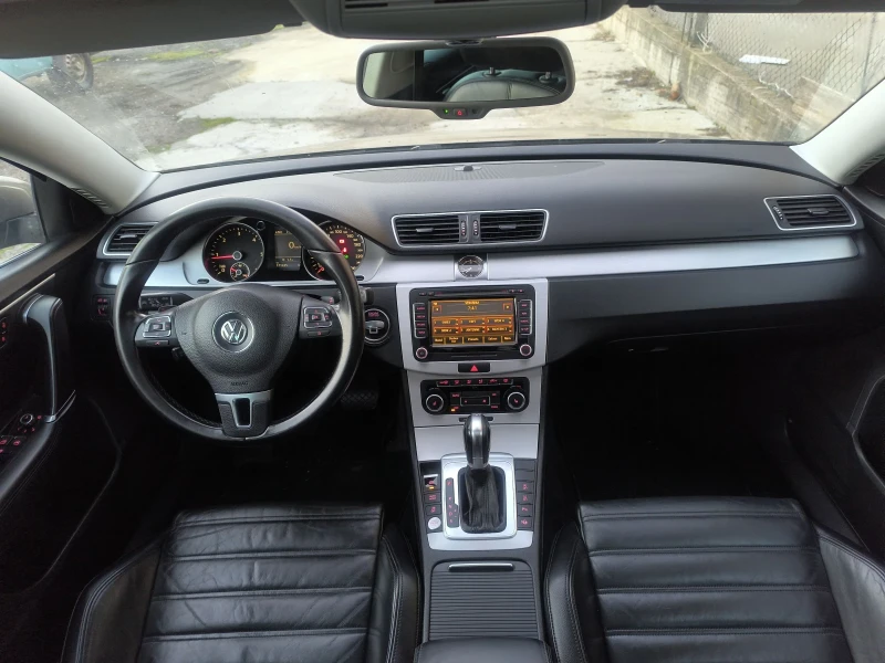 VW Passat 2.0 TDI HIGHLINE 170 КС DSG DISTRONIC KEYLESS КОЖА, снимка 5 - Автомобили и джипове - 53171332