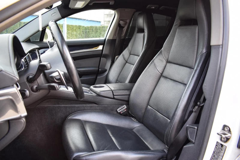 Porsche Panamera 4.8S/GTS PACK/BOSE/ЛИЗИНГ/БАРТЕР, снимка 12 - Автомобили и джипове - 53176929