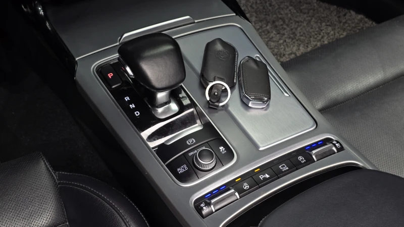 Kia Stinger 2.0T 2WD PLATINUM autogeorge.com, снимка 9 - Автомобили и джипове - 53261012