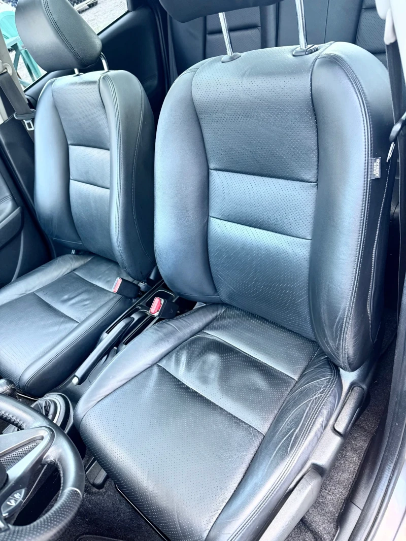 Honda Jazz 1.4i Executive Фейслифт, снимка 11 - Автомобили и джипове - 53526486