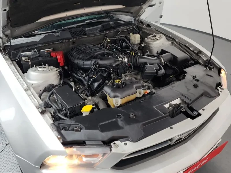 Ford Mustang 3.7i, снимка 6 - Автомобили и джипове - 53901248