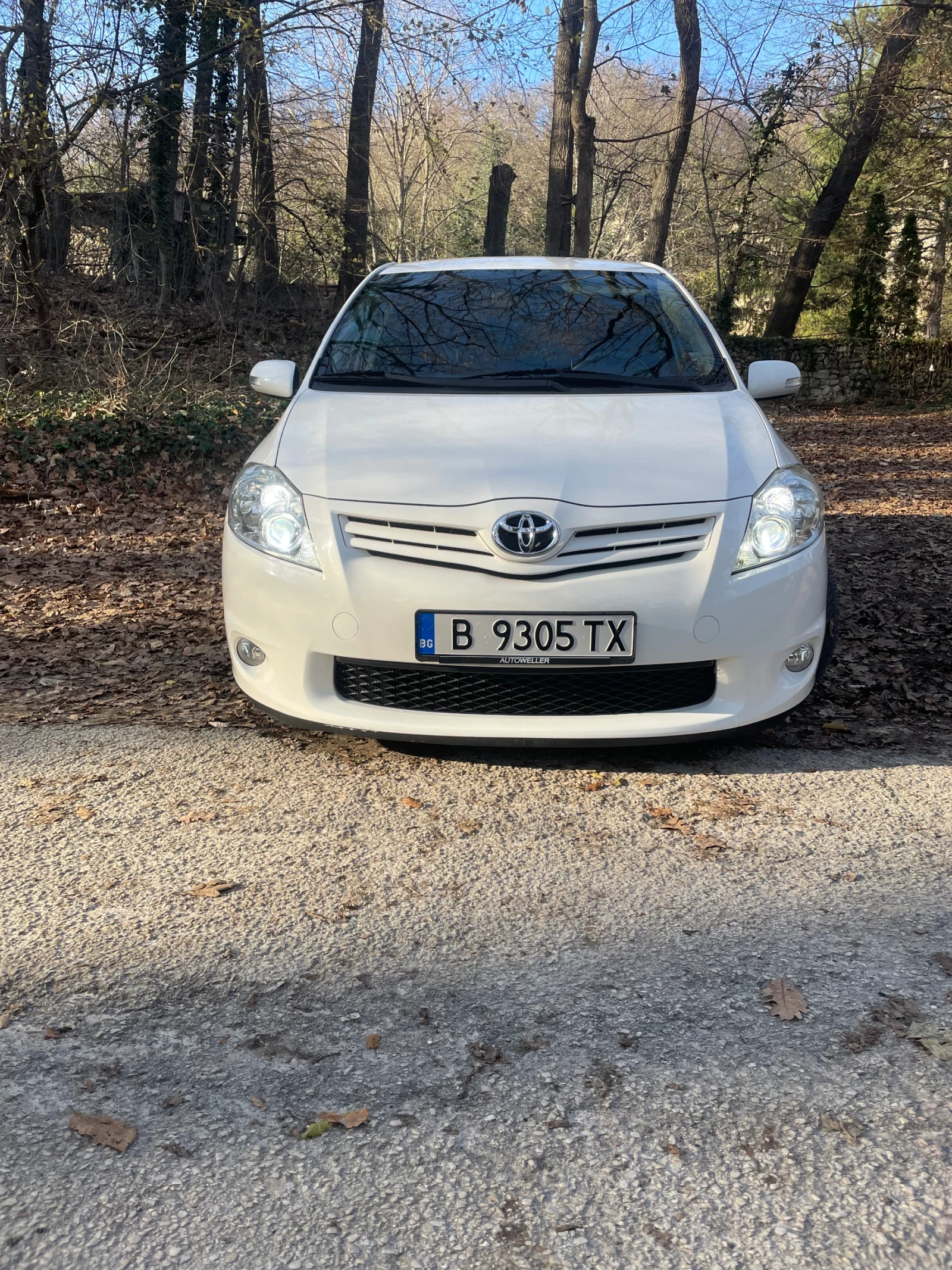 Toyota Auris, снимка 1