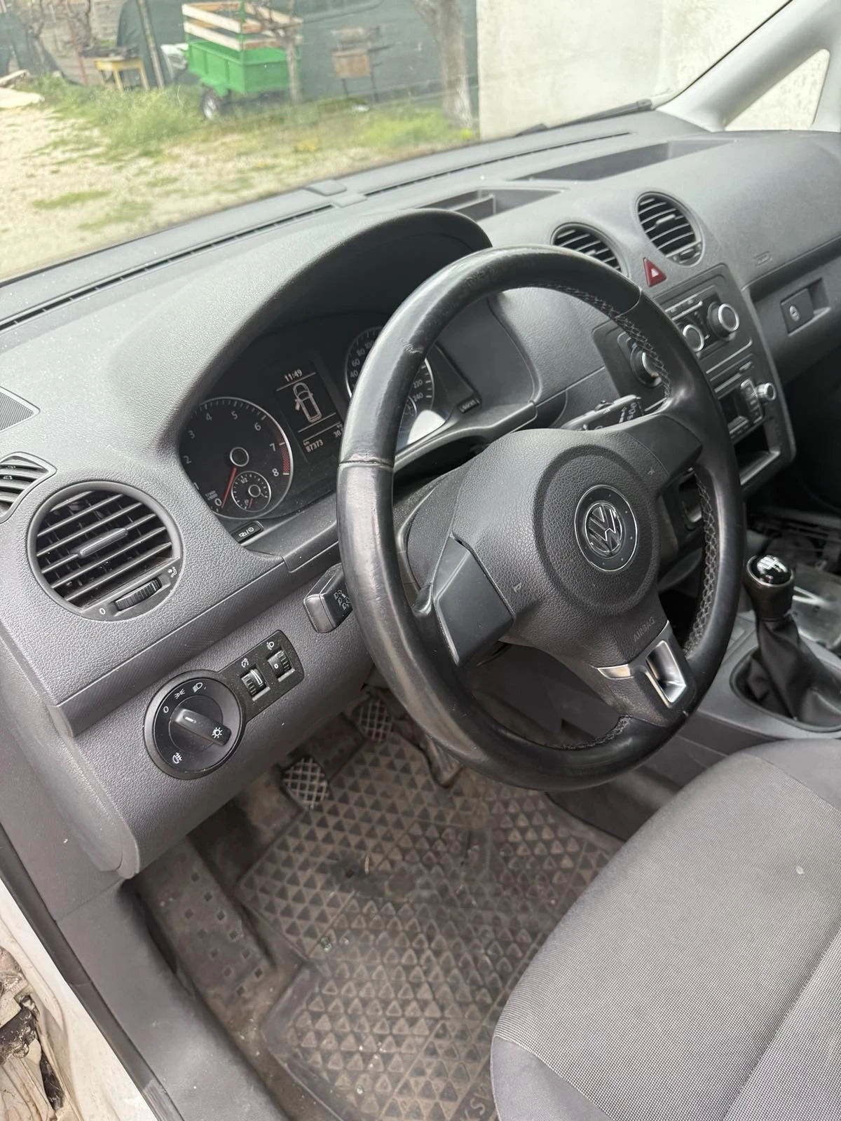 VW Caddy МЕТАН 87 000 реални  - изображение 5