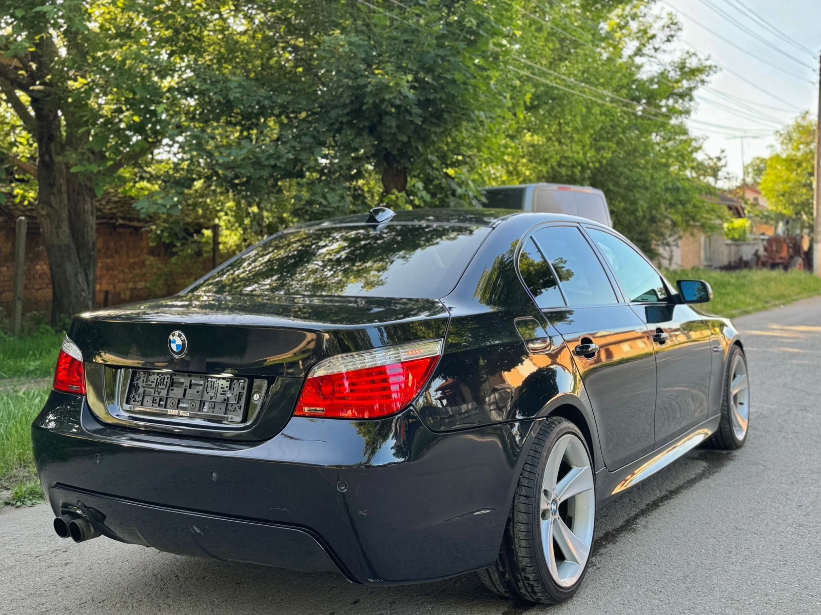 BMW 530 E60 - изображение 4