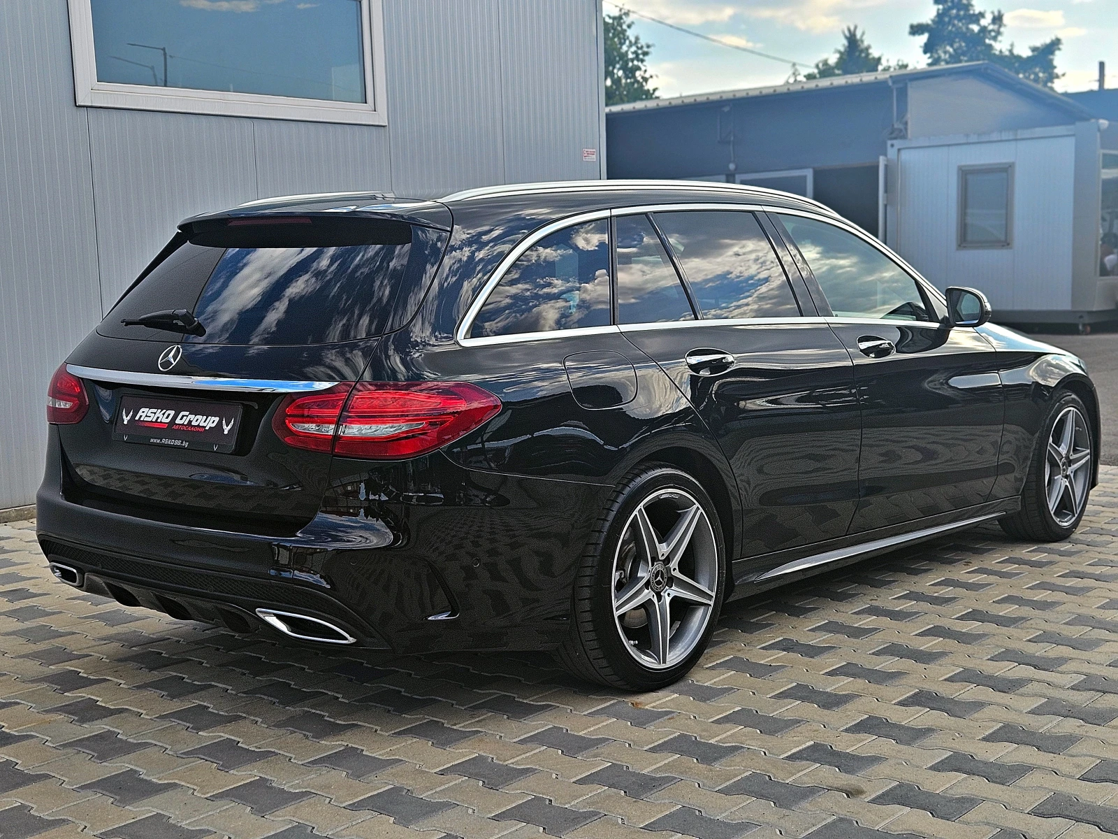 Mercedes-Benz C 220 AMG/9GERMANY/CAMERA/KEY GO/LINE ASSYST/AMBIENT/LIZ - изображение 5
