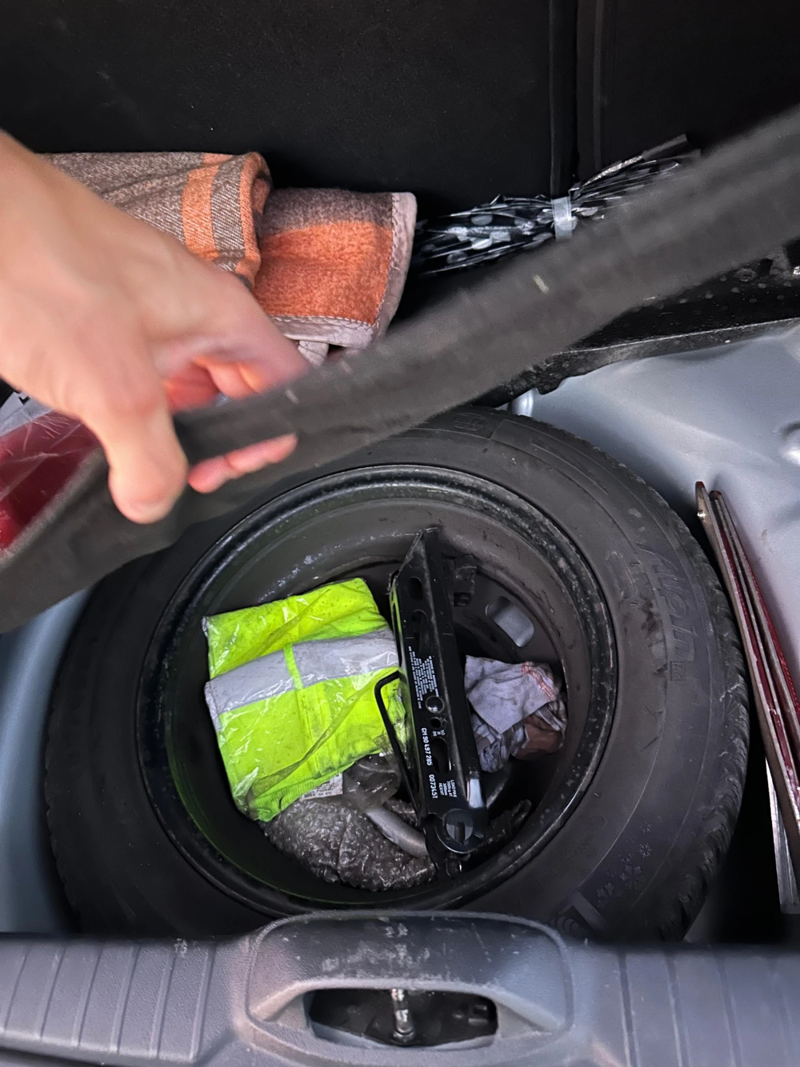 Peugeot 208 1.4 VTi | Mobile.bg   13