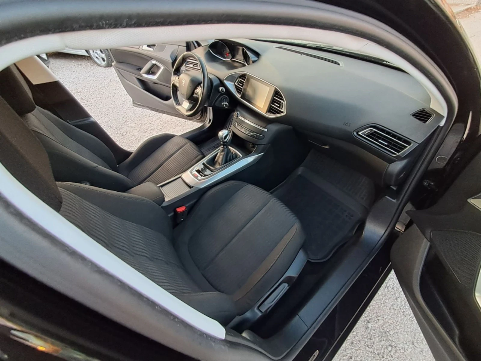 Peugeot 308 2.0HDI | Mobile.bg   13