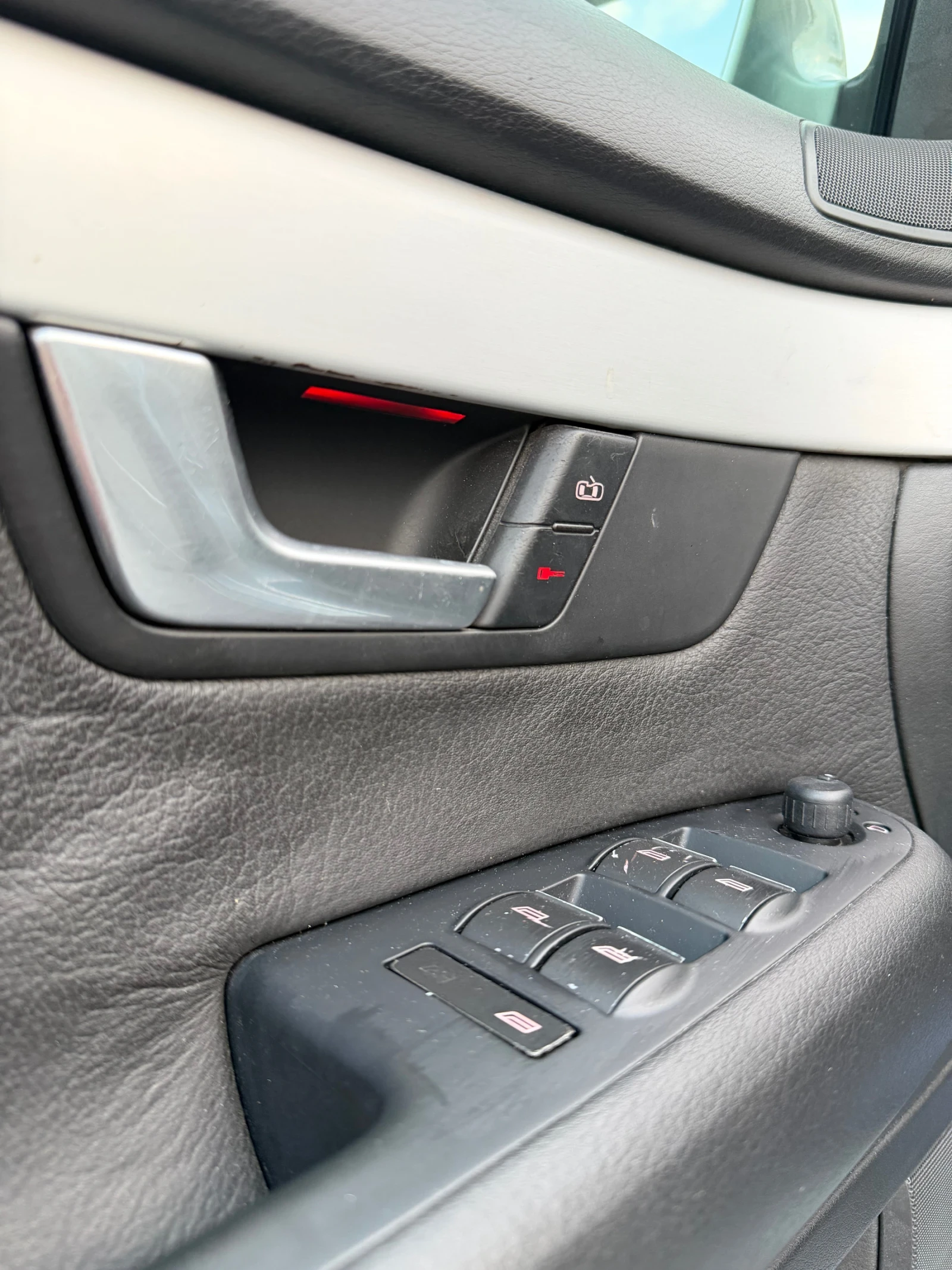 Audi A4 1, 8Т 150к.с, НОВ ВНОС-Германия, S-Line, ПЕЧКА | Mobile.bg — изображение 12