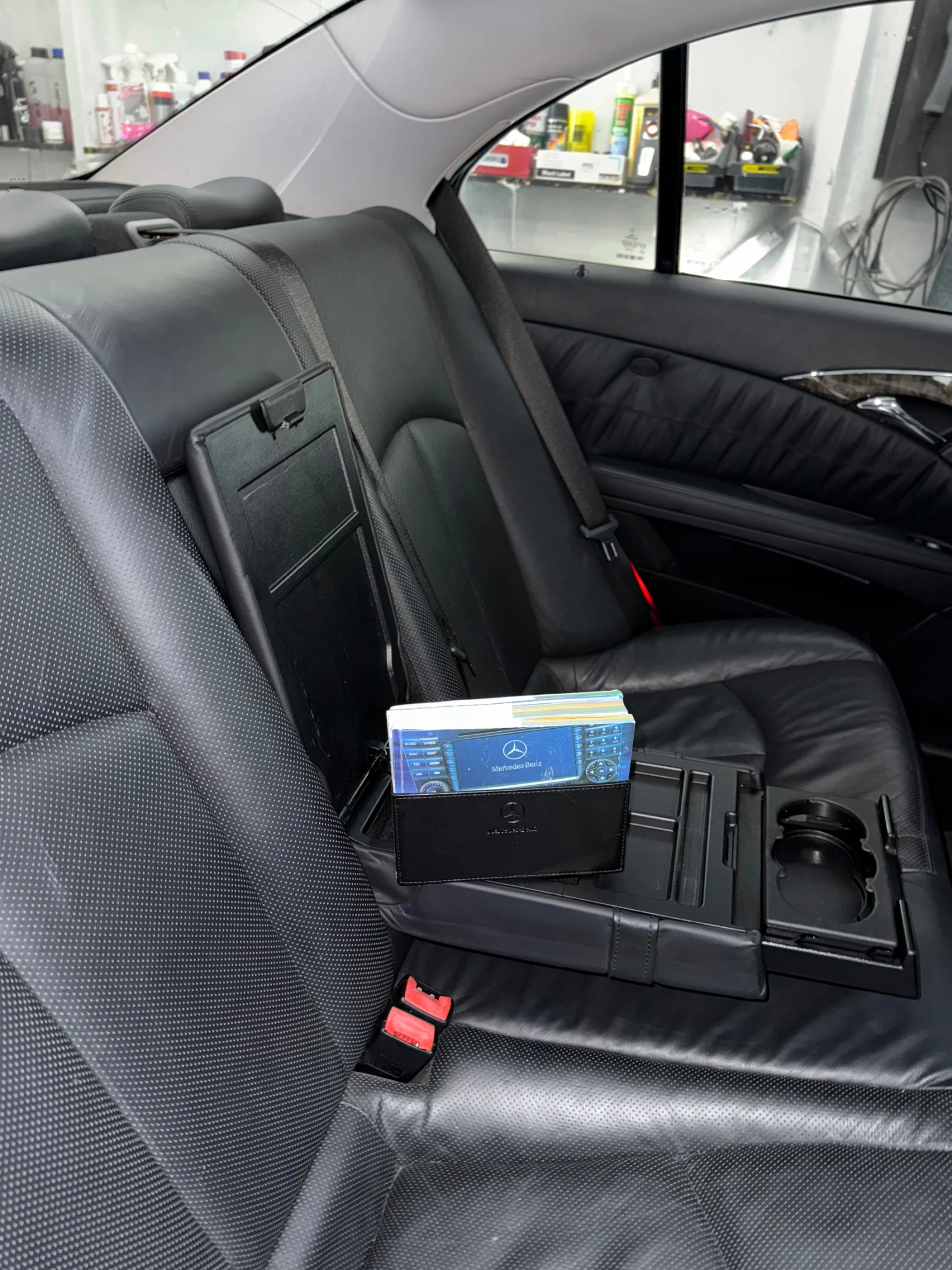 Mercedes-Benz E 500 Avantgarde / 388 �.�. / AMG ����� | Mobile.bg � ����������� 11