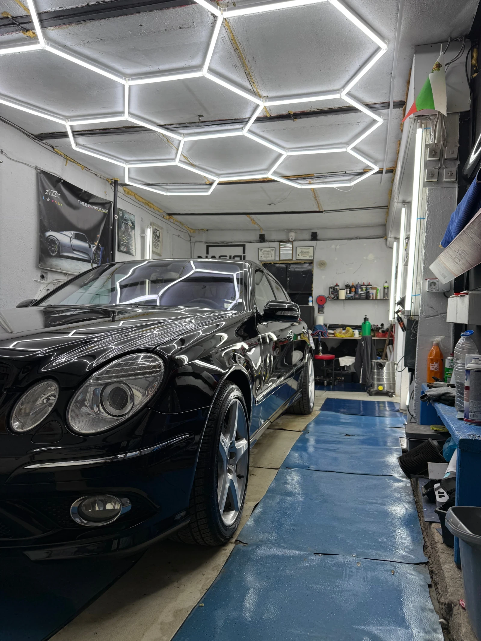 Mercedes-Benz E 500 Avantgarde / 388 �.�. / AMG ����� | Mobile.bg � ����������� 3