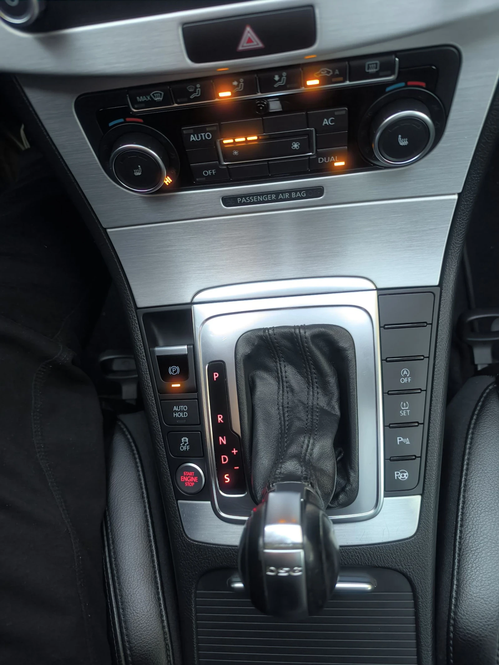 VW Passat 2.0 TDI HIGHLINE DSG 170 КС ПАНОРАМА КАМЕРА КОЖА  - изображение 6