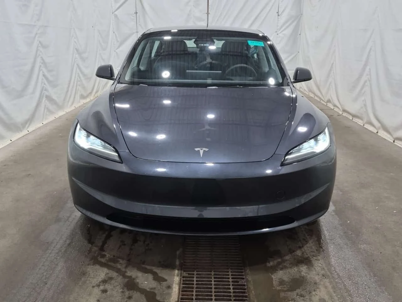 Tesla Model 3 AMBIENT* PANORAMA* * CARFAX *  - изображение 5