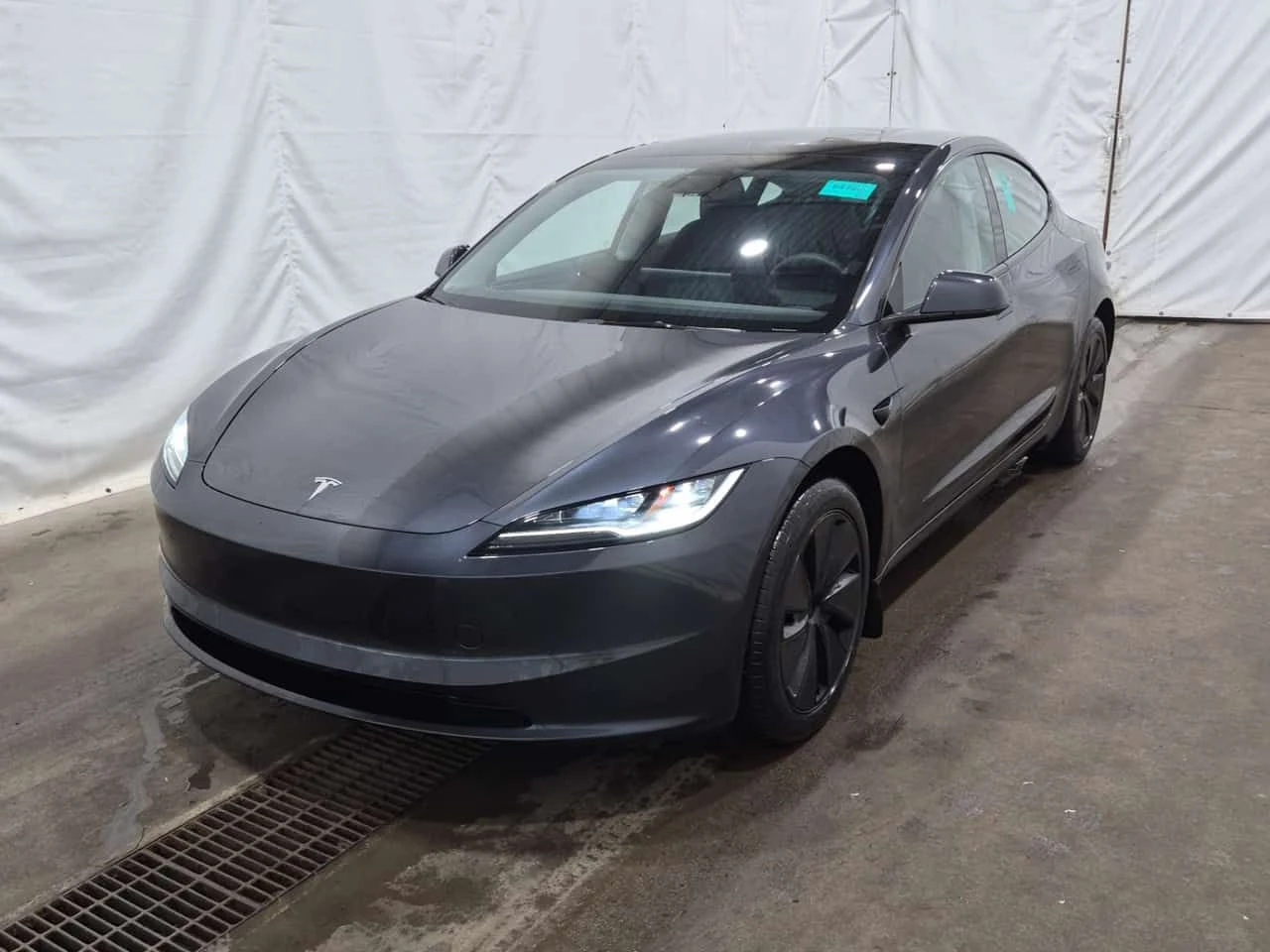 Tesla Model 3 AMBIENT* PANORAMA* * CARFAX *  | Mobile.bg � ����������� 1