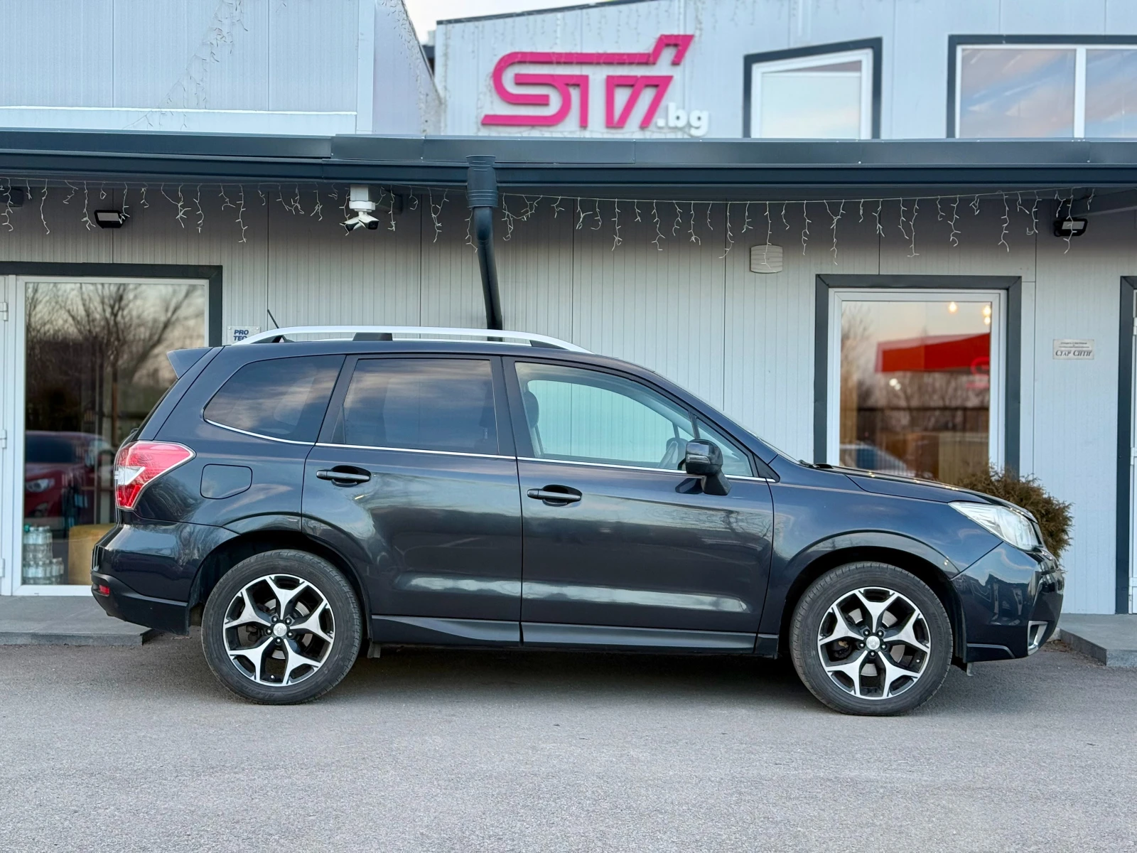 Subaru Forester 2.0XT* FULL* Обслужен - изображение 4