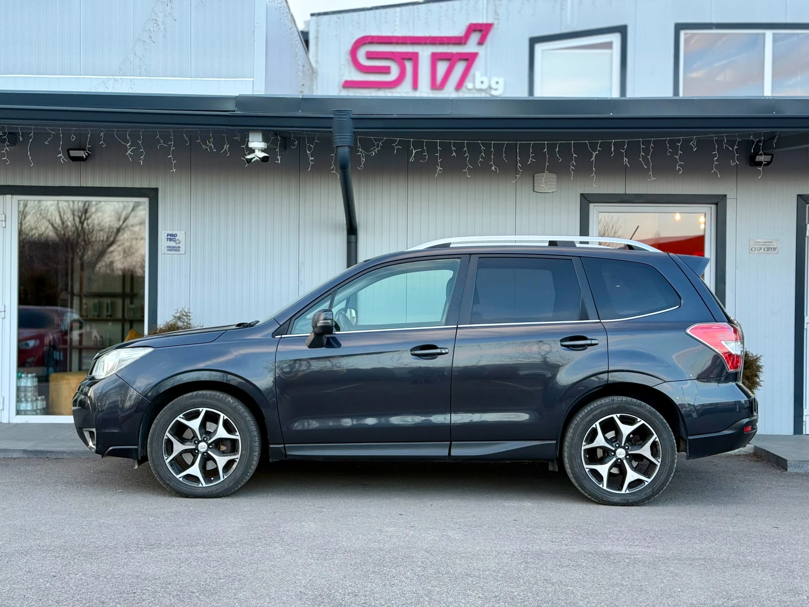 Subaru Forester 2.0XT* FULL* Обслужен - изображение 8