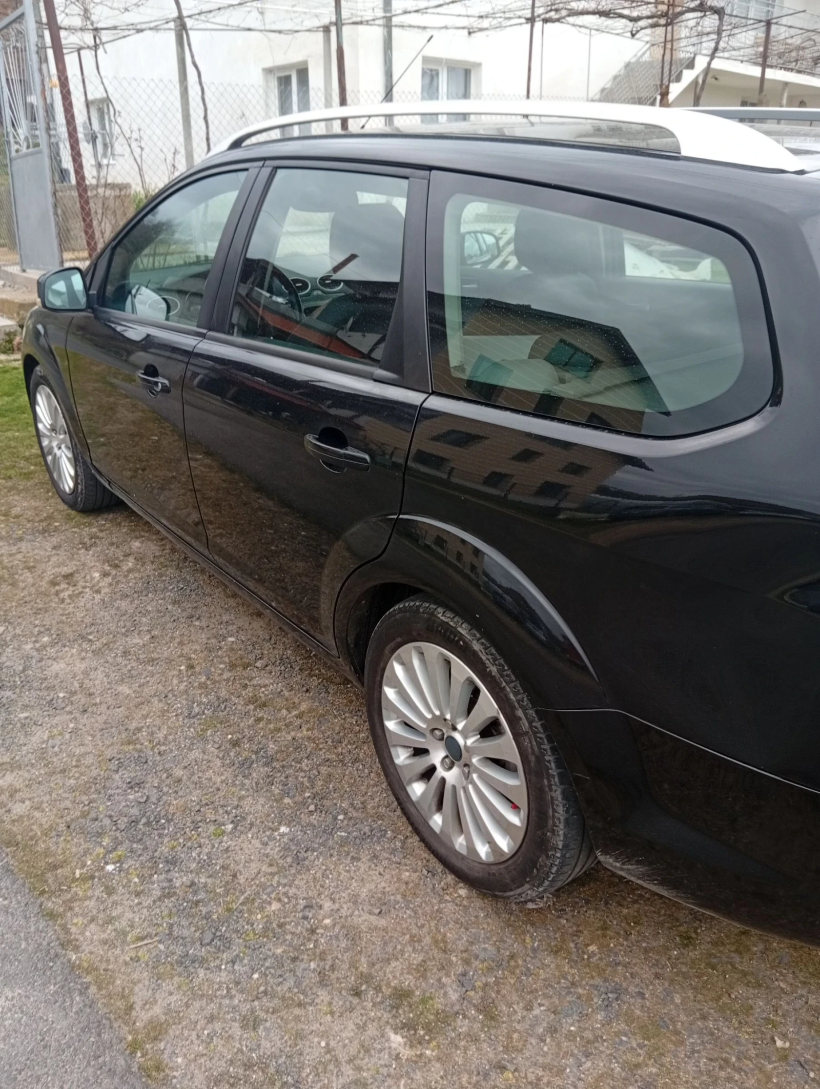 Ford Focus Kombi, снимка 4 - Автомобили и джипове - 53904282