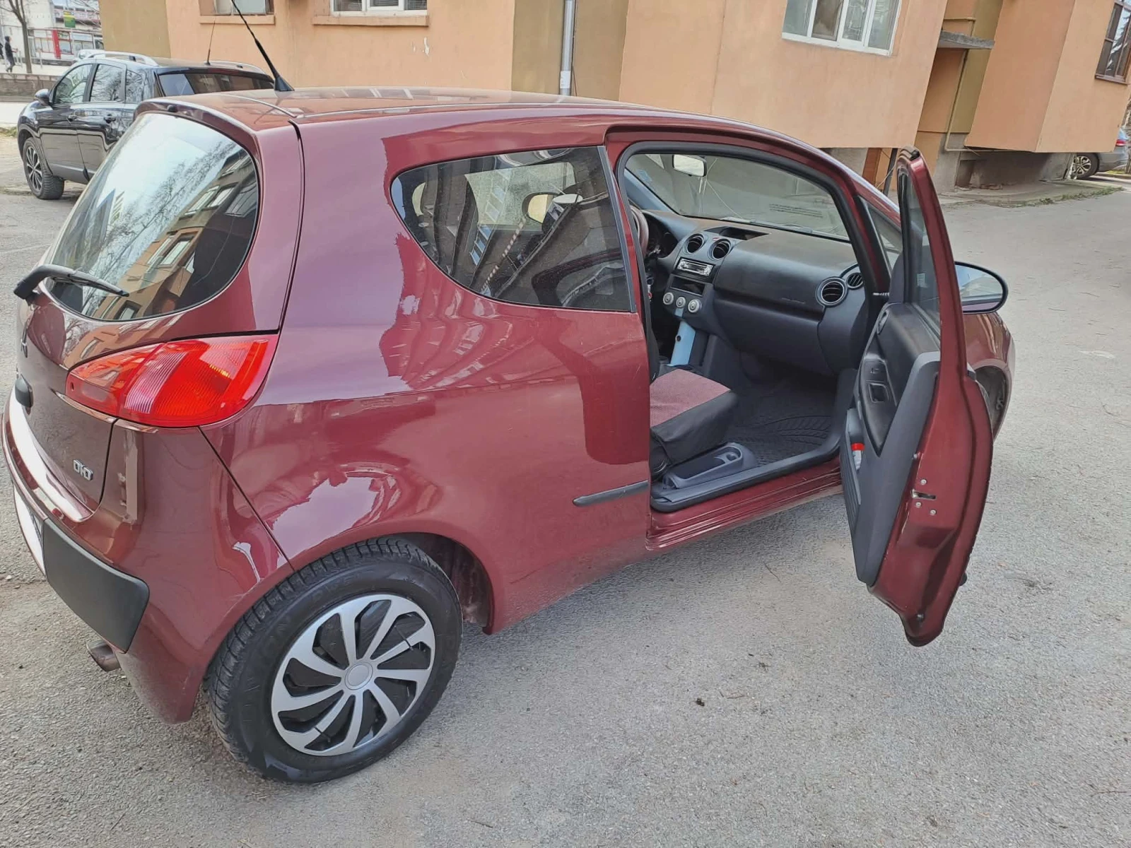 Mitsubishi Colt CZ3, снимка 3 - Автомобили и джипове - 54086271