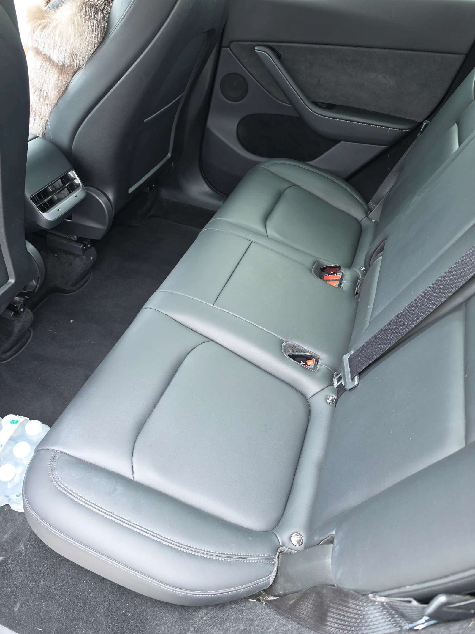 Tesla Model Y Performance, снимка 8 - Автомобили и джипове - 54159816