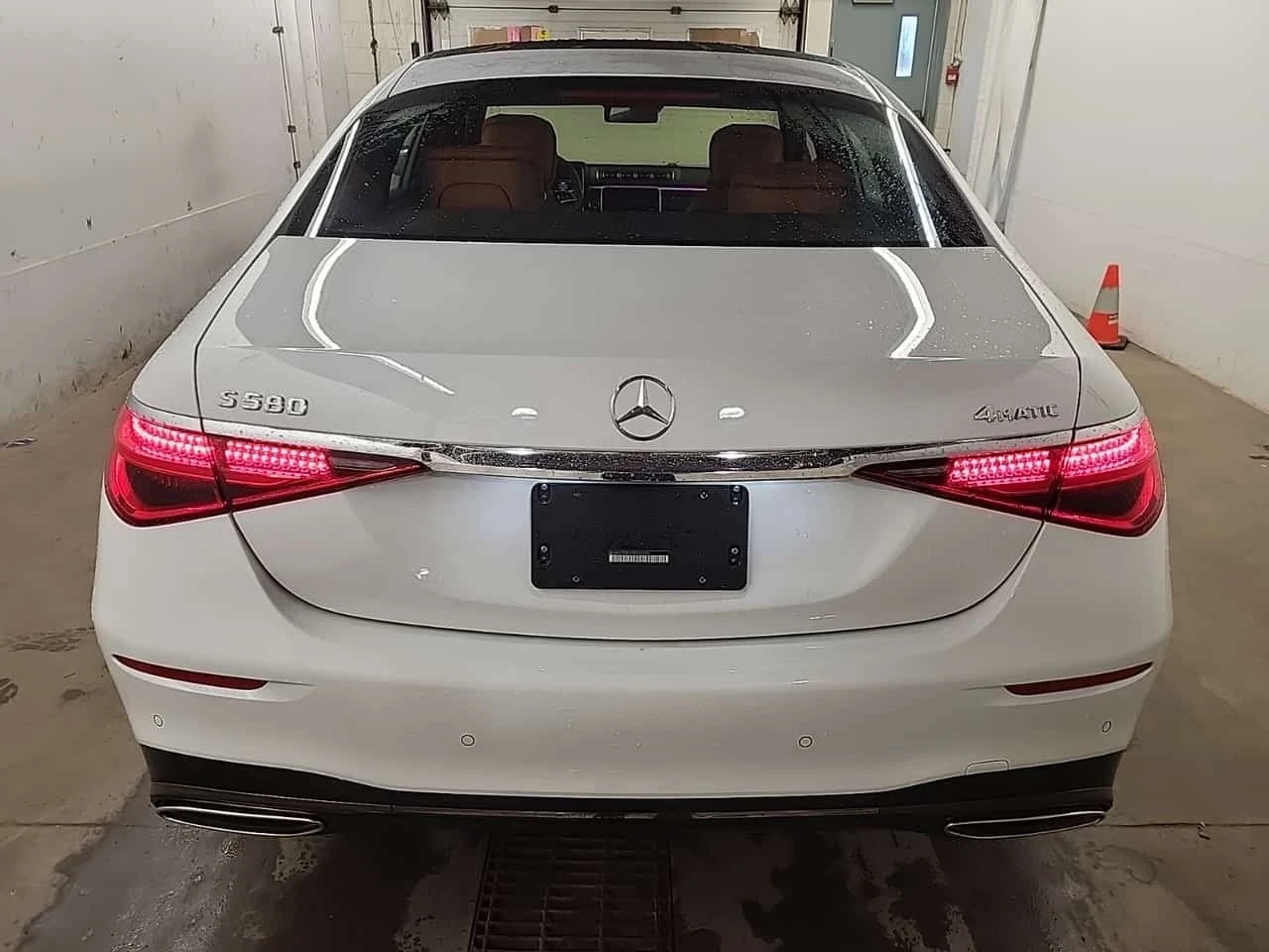 Mercedes-Benz S 580 * CARFAX * ЦЕНА ДО БГ, снимка 4 - Автомобили и джипове - 54229020
