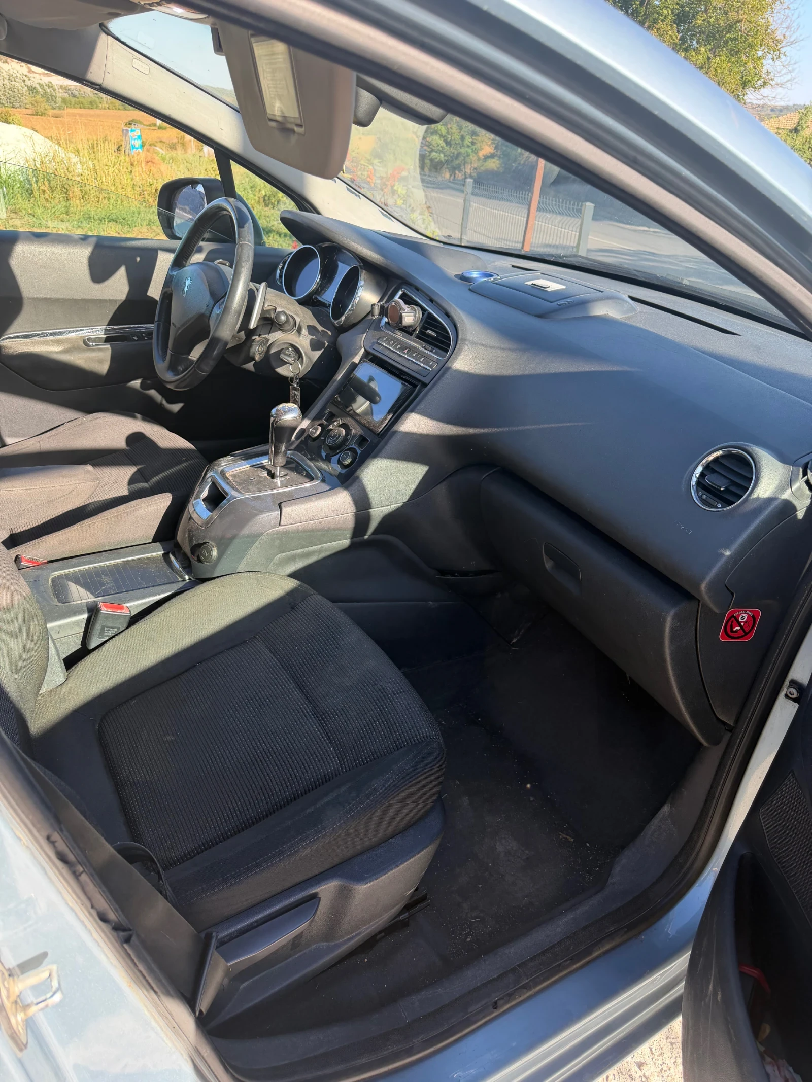 Peugeot 5008 1.6, снимка 3 - Автомобили и джипове - 55653878