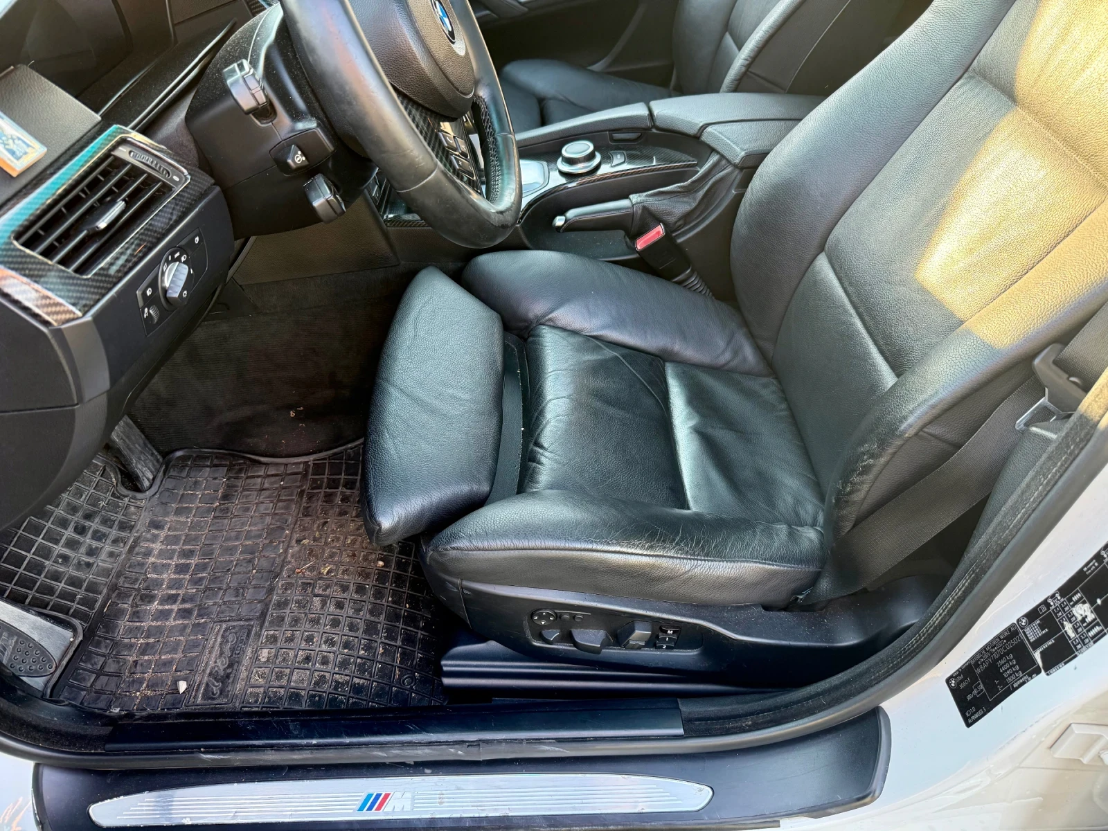 BMW 530 BMW 530xd Touring M Sport xDrive | Digital Cockpit, снимка 11 - Автомобили и джипове - 55055065