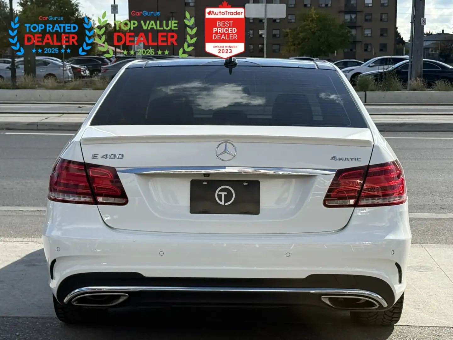 Mercedes-Benz E 400 4MATIC /AMG SPORT | PANO | HARMAN KARDON, снимка 5 - Автомобили и джипове - 55151996