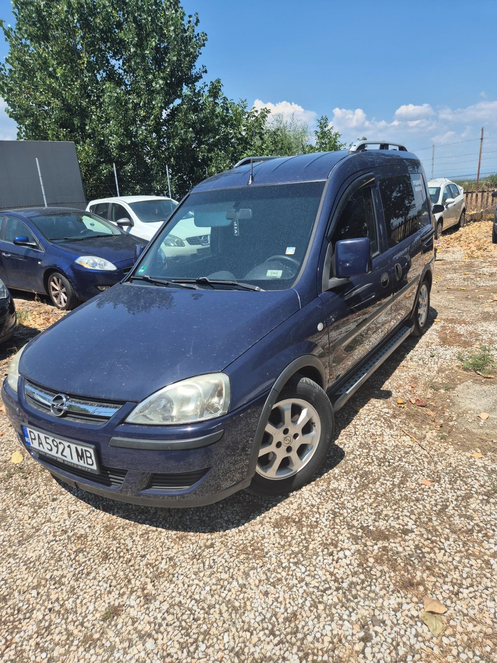 Opel Combo 1.6 Метан, снимка 2 - Автомобили и джипове - 55589248