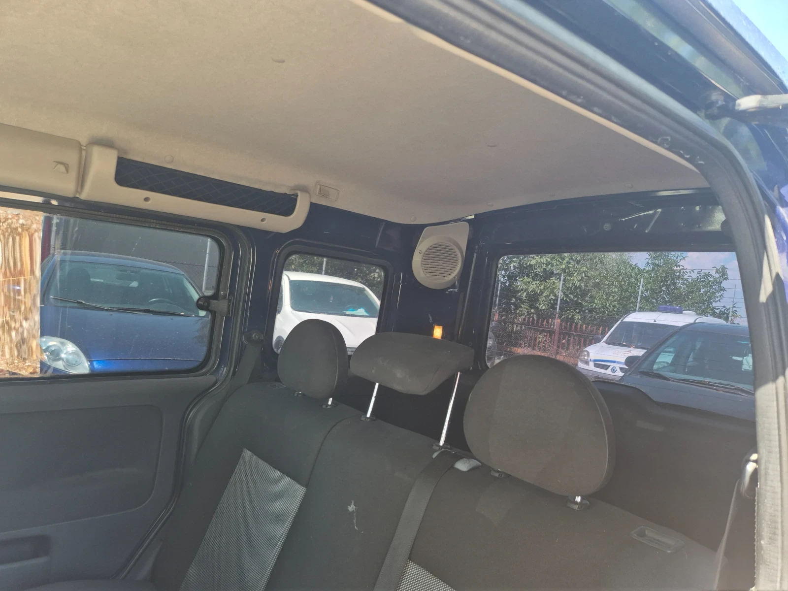 Opel Combo 1.6 Метан, снимка 11 - Автомобили и джипове - 55589248