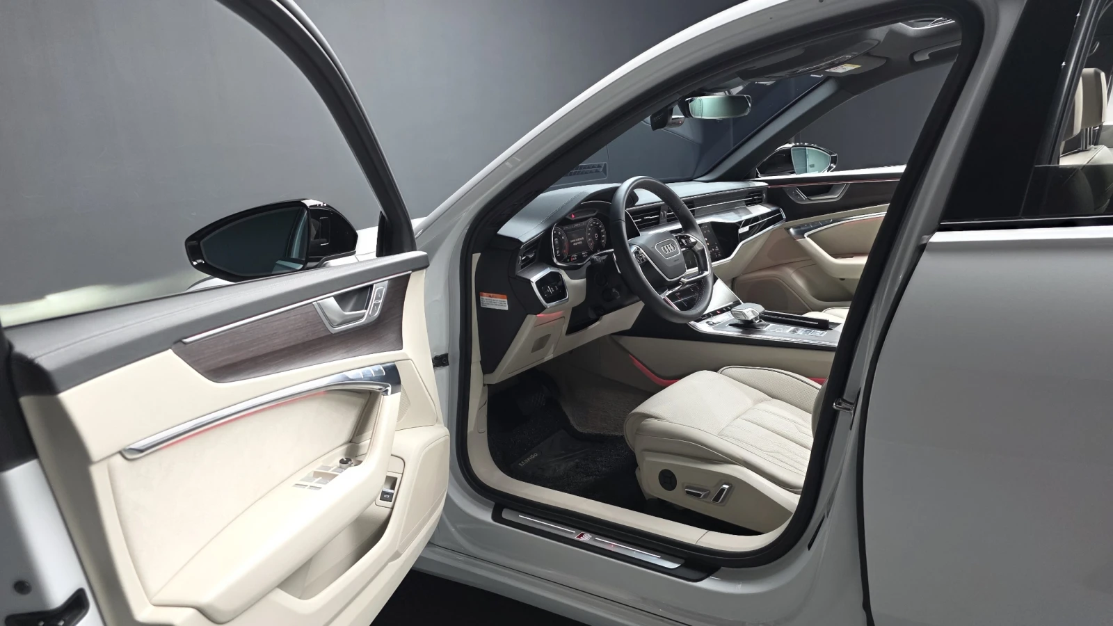 Audi A6 A6 45 TFSI Quattro Premium, снимка 10 - Автомобили и джипове - 55591623