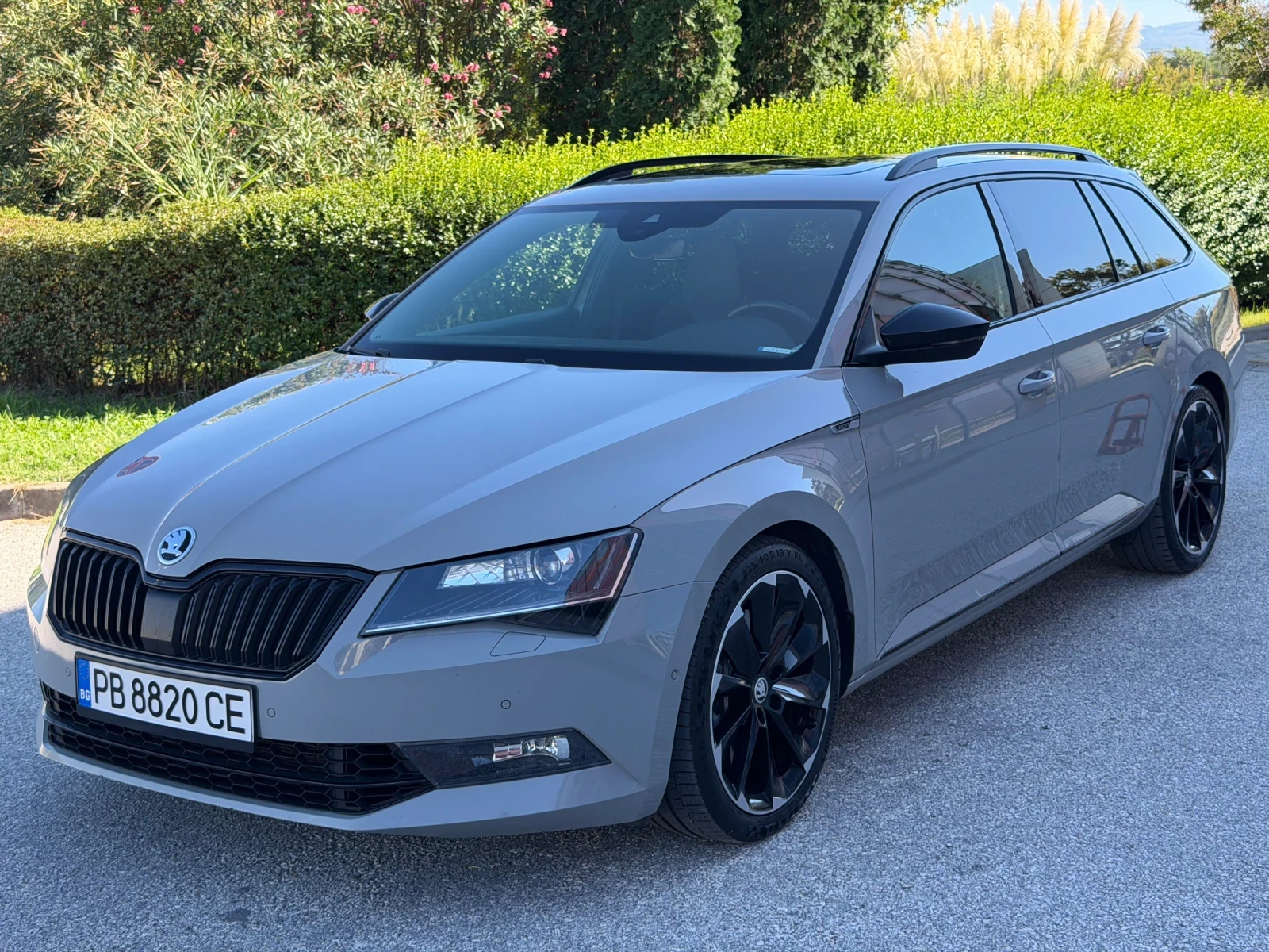 Skoda Superb 2.0TSI Sportline 4x4 FULL Nardo Grey