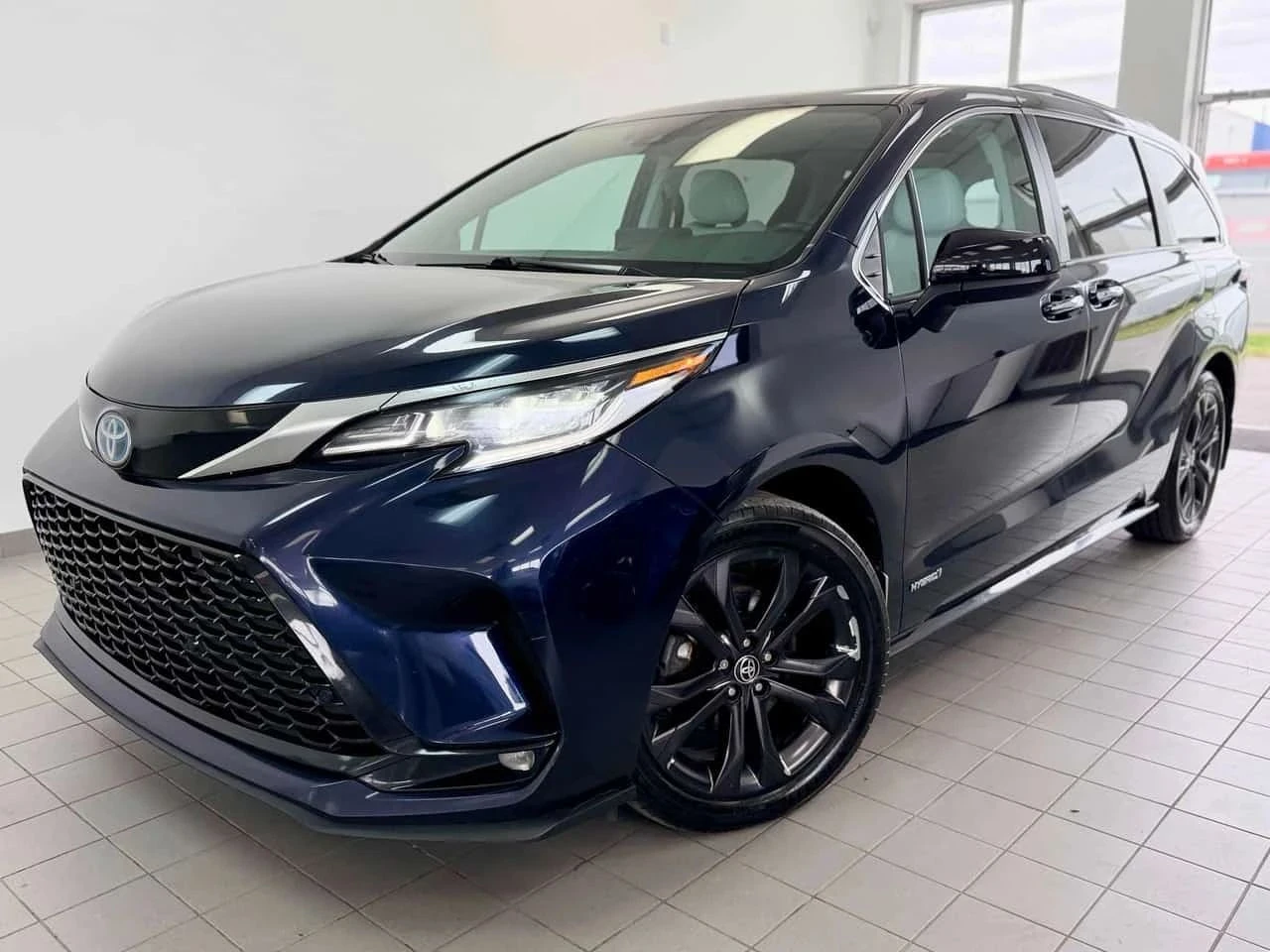 Toyota Sienna | Mobile.bg � ����������� 1