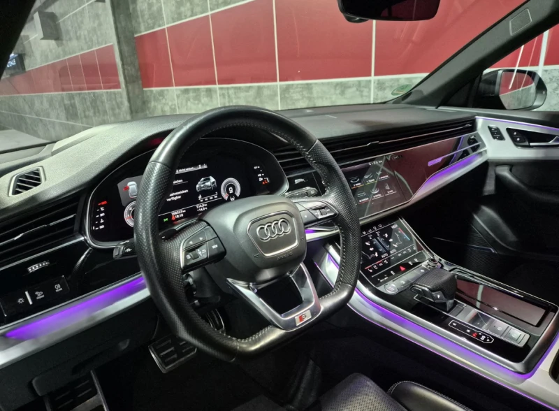 Audi Q8 5.0TDI#3xSLINE#B&O#MATRIX-LASER#PODGREV#OBDUH#PANO, снимка 9 - Автомобили и джипове - 48476073