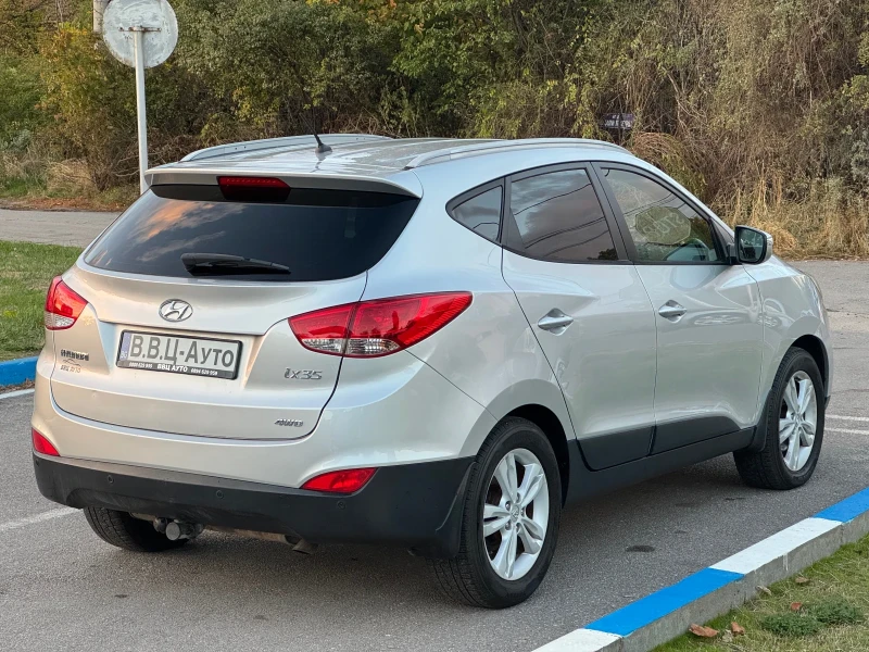 Hyundai IX35 2.0 Бензин 4х4, снимка 5 - Автомобили и джипове - 52172460