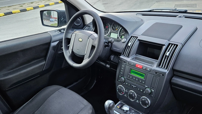Land Rover Freelander 2.2 SD4 FACELEFT/KLIMATRON/6skorosti, снимка 11 - Автомобили и джипове - 52831527