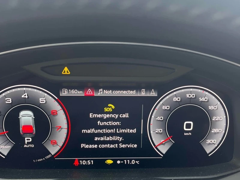 Audi Q8 * Progressiv * CARFAX * ЦЕНА ДО БГ, снимка 12 - Автомобили и джипове - 53274692