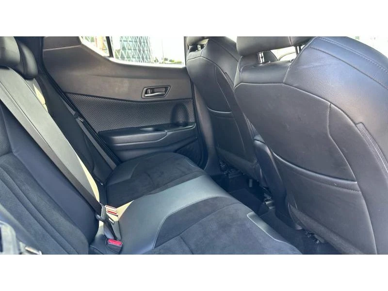 Toyota C-HR C-HR 2.0 HSD CHIC Bi-Tone - изображение 7