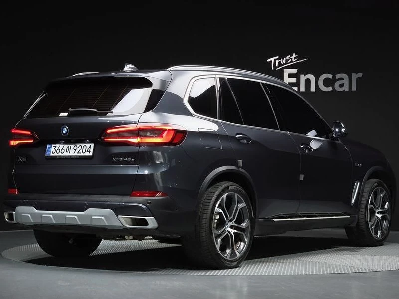 BMW X5 xDrive 45e xLine| 389к.с.| ВКЛ.ТЕХНОТЕСТ, снимка 2 - Автомобили и джипове - 55582644