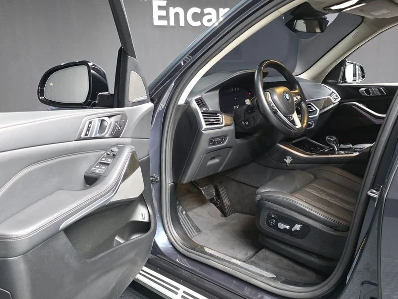 BMW X5 xDrive 45e xLine| 389к.с.| ВКЛ.ТЕХНОТЕСТ, снимка 10 - Автомобили и джипове - 55582644