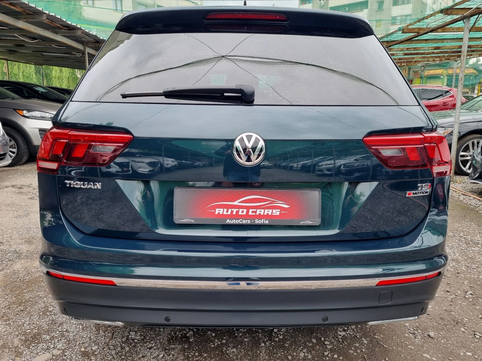 VW Tiguan 2.0TSI* ALLSPACE* 4MOTION* 360 Камера* Панорама - изображение 5