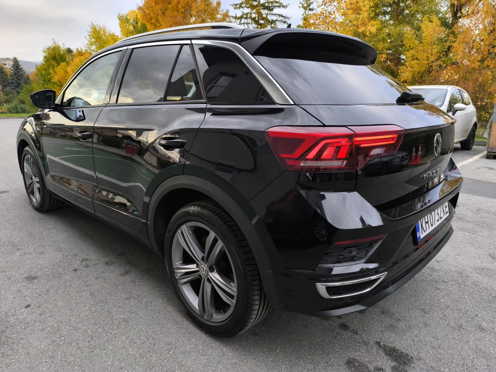VW T-Roc Volkswagen T-roc R line - изображение 9