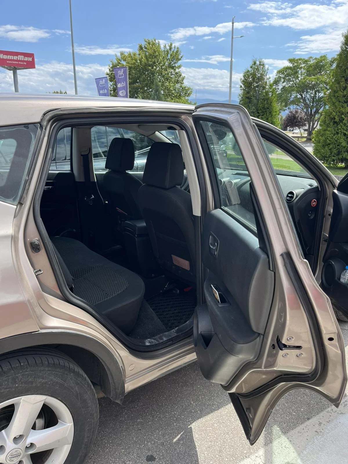 Nissan Qashqai 1.5 DCI - изображение 8