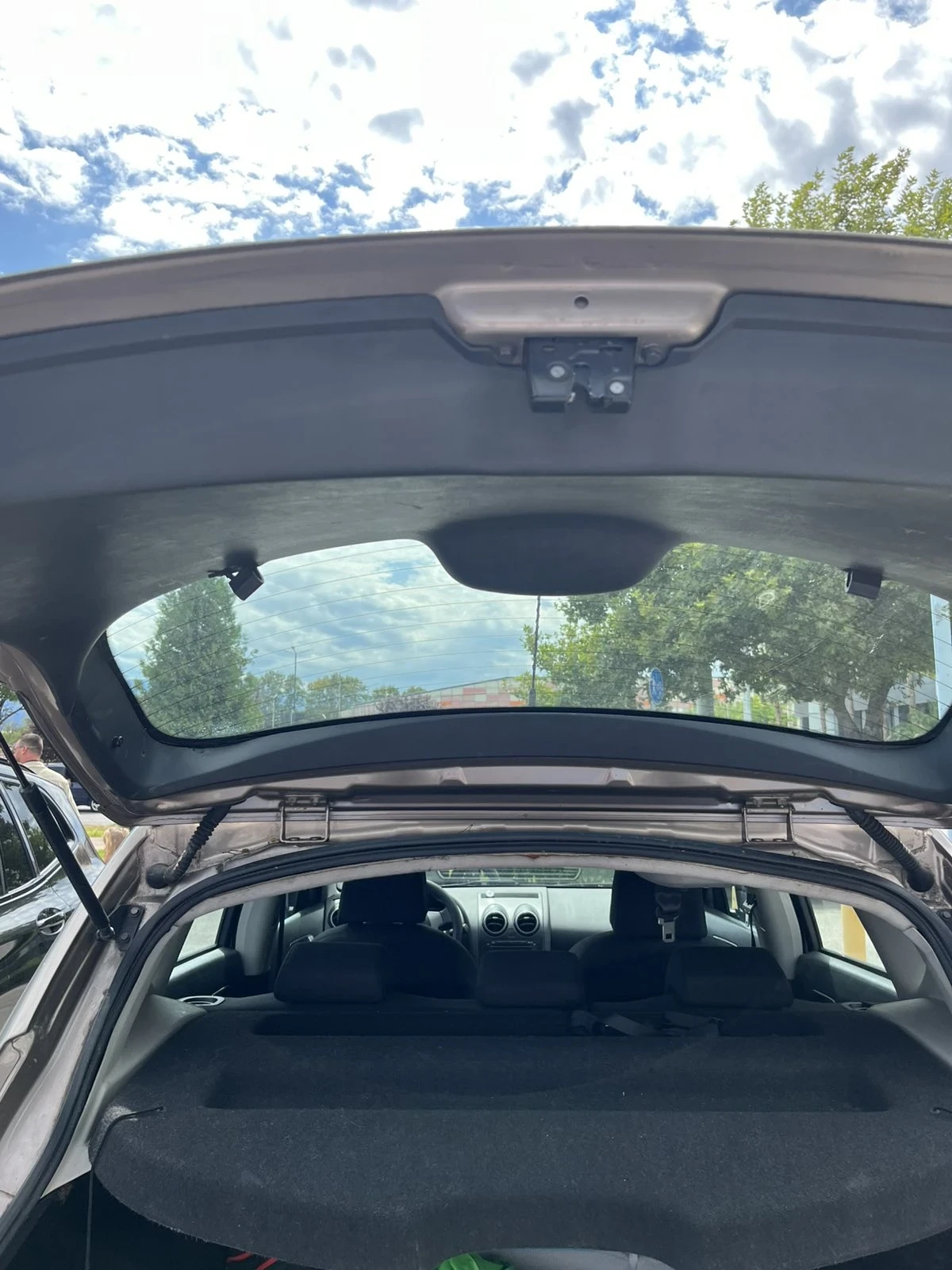 Nissan Qashqai 1.5 DCI - изображение 10
